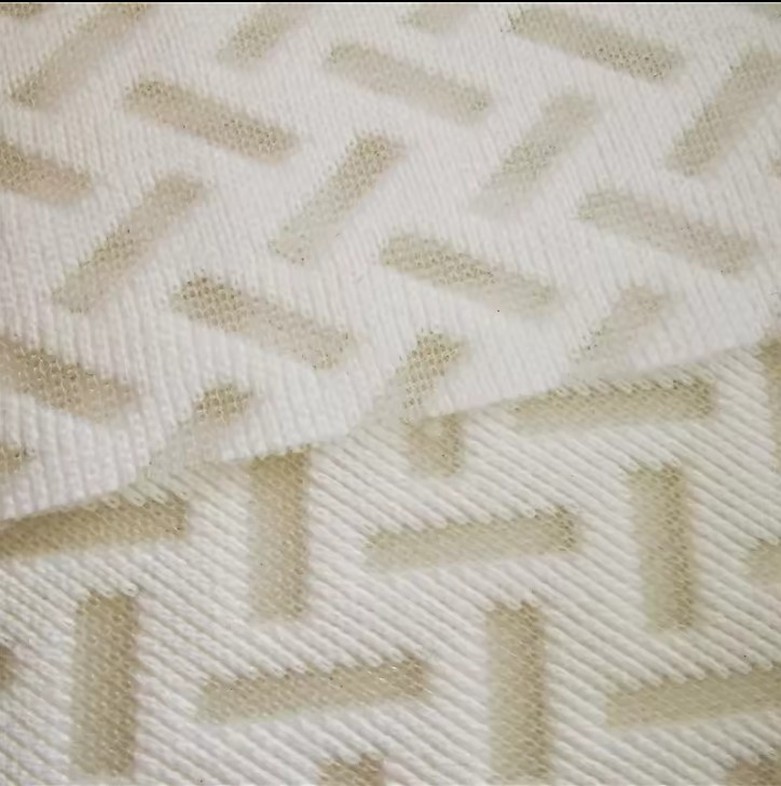 20240712105739 20240712105739