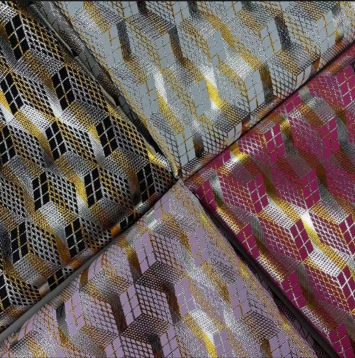 Rexine 0.7mm Line Texture Foiled Pattern Metal Embossed Synthetic Leather For Decorate Bags